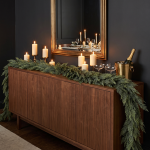 MerryMantel Cedar Garland